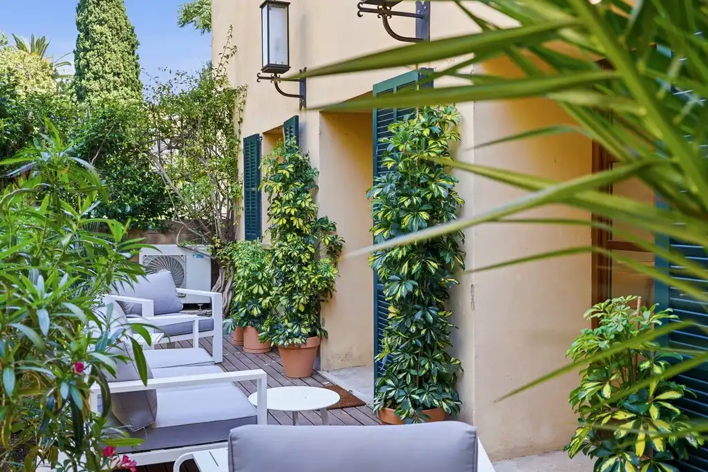 Terrasse von Erdgeschoss zum Verkauf in  Palma de Mallorca mit Klimaanlage, Heizung und Parkett