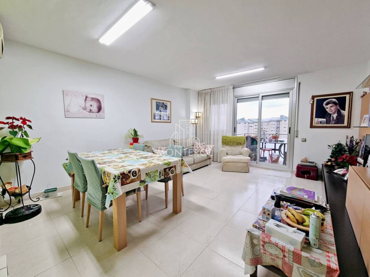 Living room of Duplex for sale in Terrassa  with Air Conditioner, Heating and Terrace