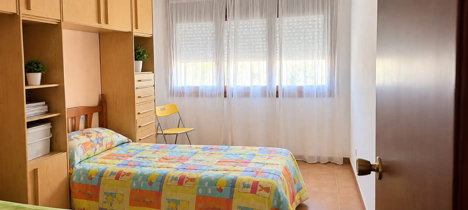 Appartamento con terrazza in vendita a Carrer de Verges, imagen 3
