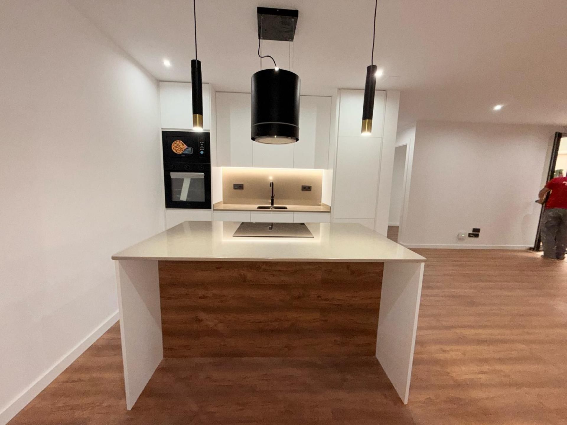 Cuina de Pis en venda en Sabadell amb Calefacció