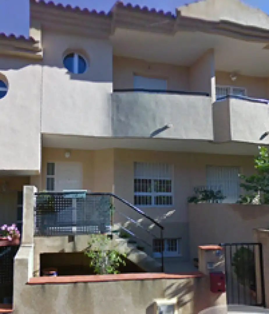 Vista exterior de Casa adosada en venda en Murcia amb Jardí privat