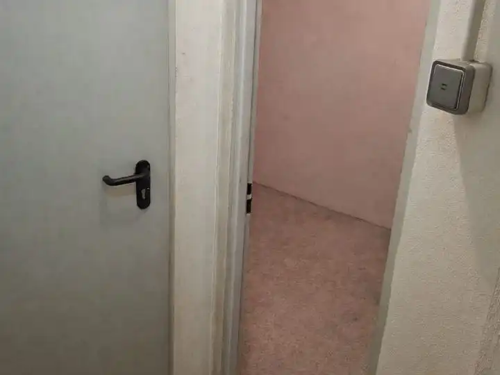 Storage room for sale in Elda