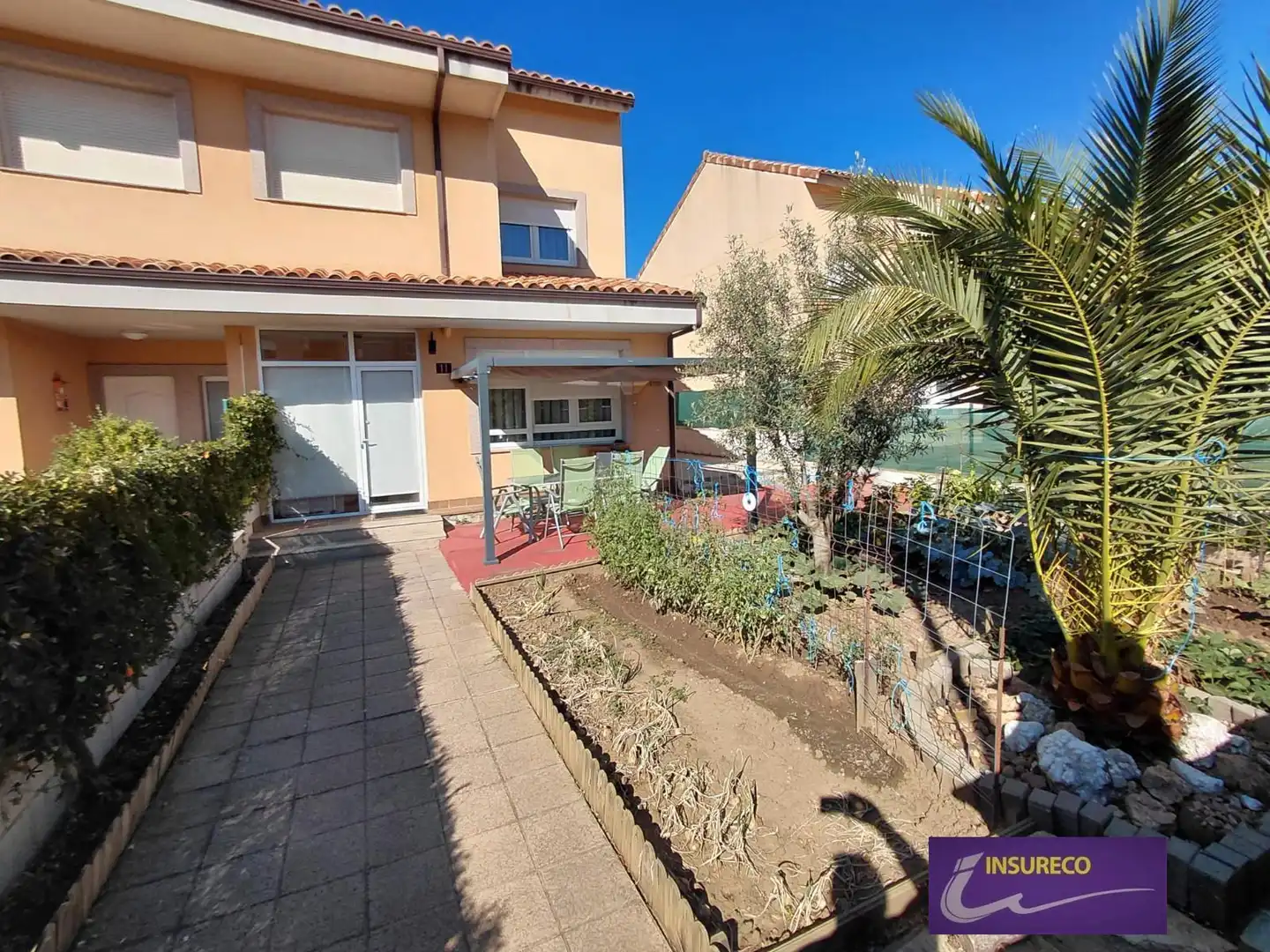 Casa aparellada amb piscina en venda a Llano-Fc, imagen 11