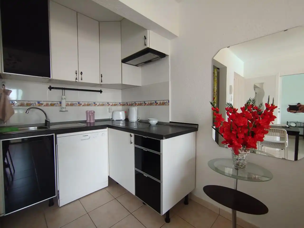 Küche von Wohnung zur Miete in San Bartolomé de Tirajana mit Klimaanlage, Terrasse und Möbliert