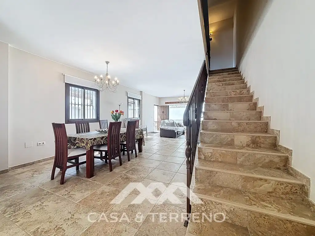 Comedor de Casa adosada en venta en Salares con Terraza