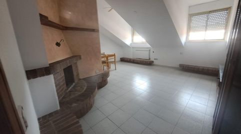 Foto 3 de Ático de alquiler en Calle Rio Sil, Bembibre, León