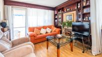 Living room of Flat for sale in  Madrid Capital  with Air Conditioner and Terrace