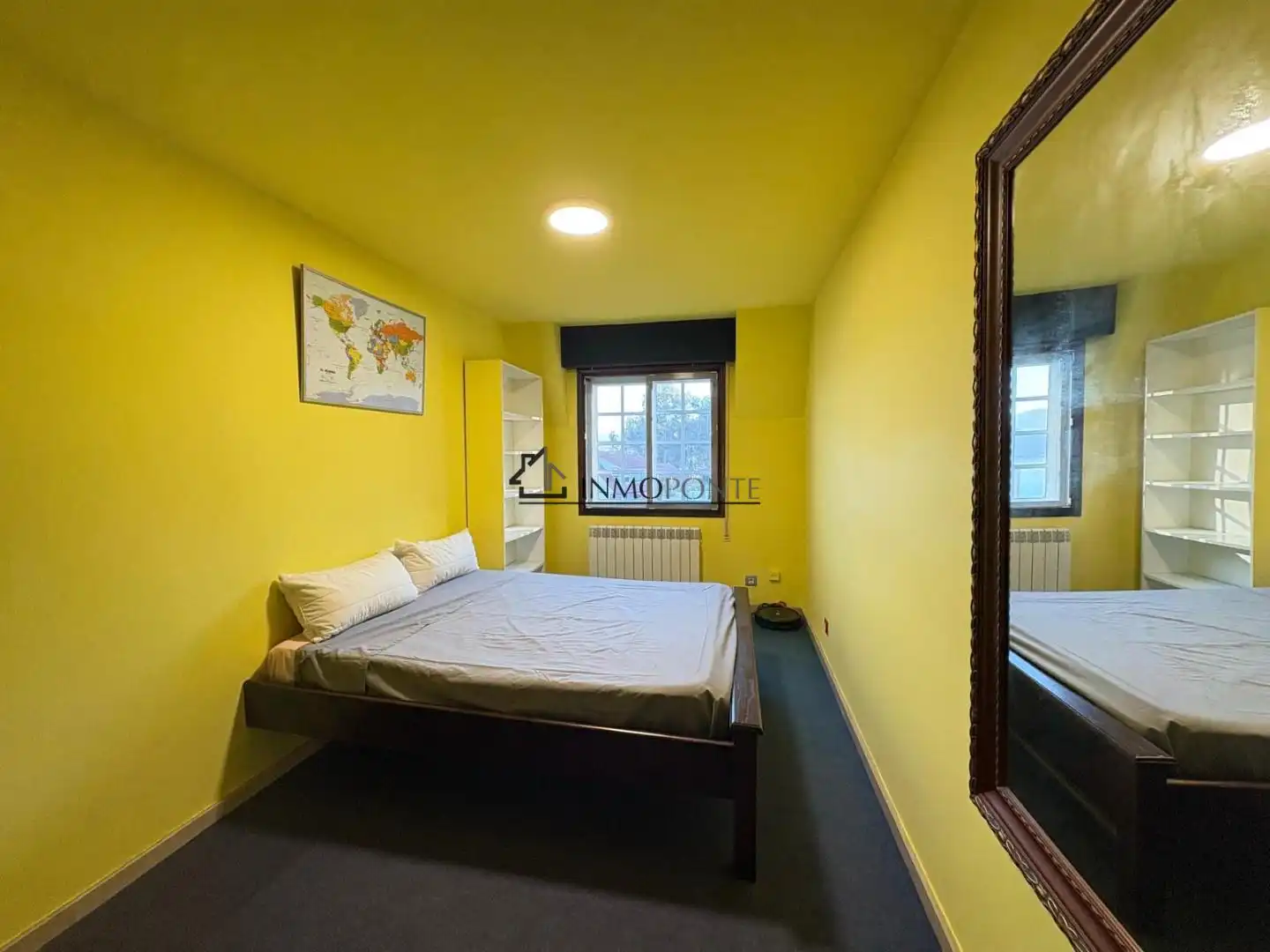 Bedroom of Flat for rent in Combarro