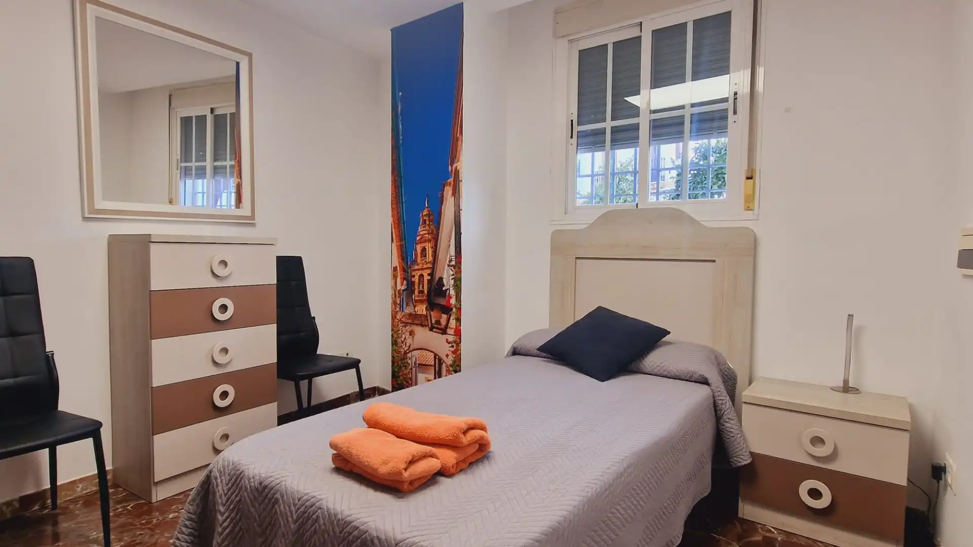 Bedroom of Flat for sale in Córdoba  with Air Conditioner, Heating and Furnished