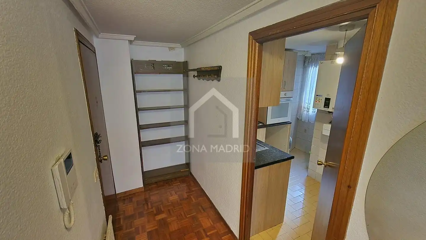 Kitchen of Flat for sale in Tetuán