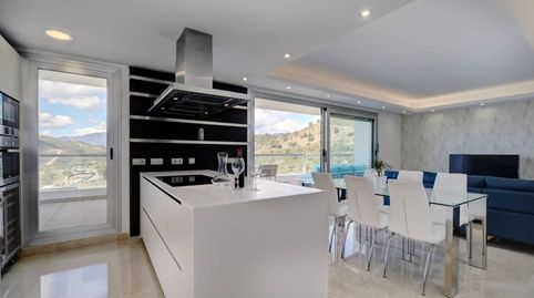 Foto 4 de Apartament en venda a Calle Los Arqueros, 24, Los Arqueros - Puerto del Almendro, Benahavís