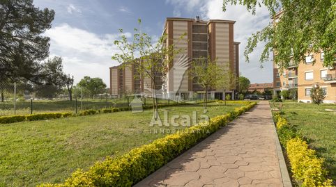 Foto 2 de Piso en venta en Colonia-Bripac, Alcalá de Henares