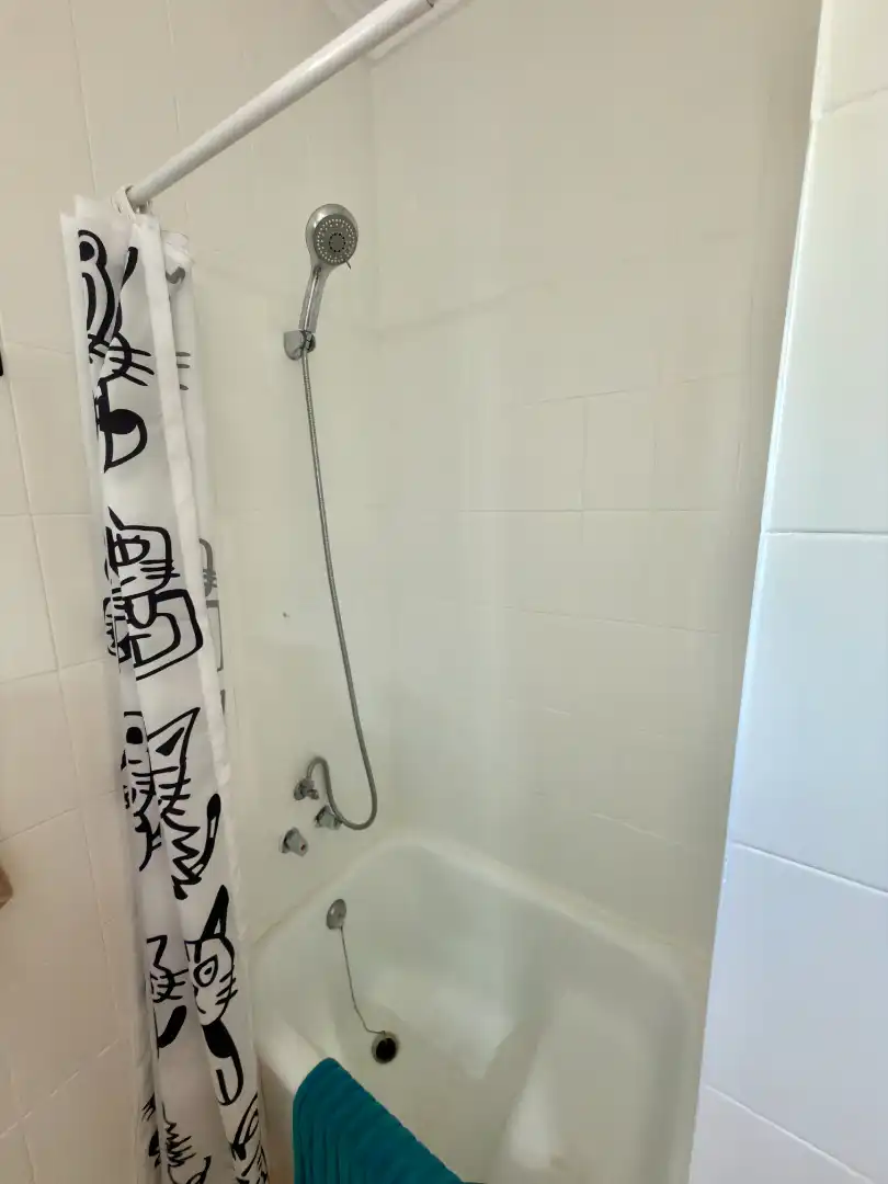 Bany de Casa o xalet en venda en Chiva amb Aire condicionat, Jardí privat i Terrassa