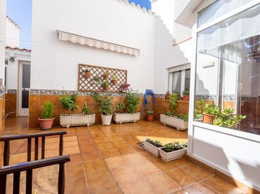Casa en venda a Blas Tello