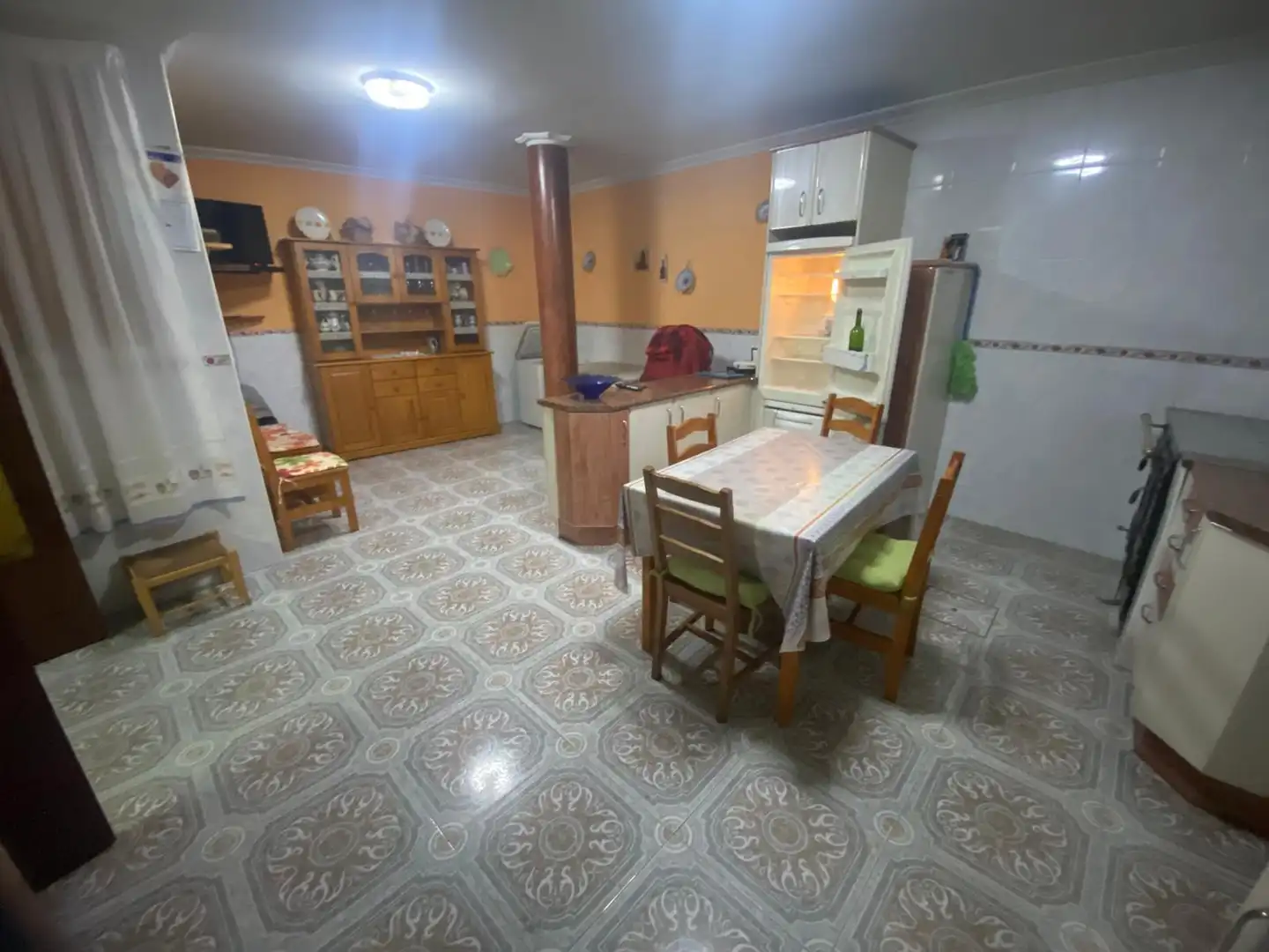 Cocina de Casa adosada en venta en Valle de Santibáñez con Calefacción, Terraza y Trastero
