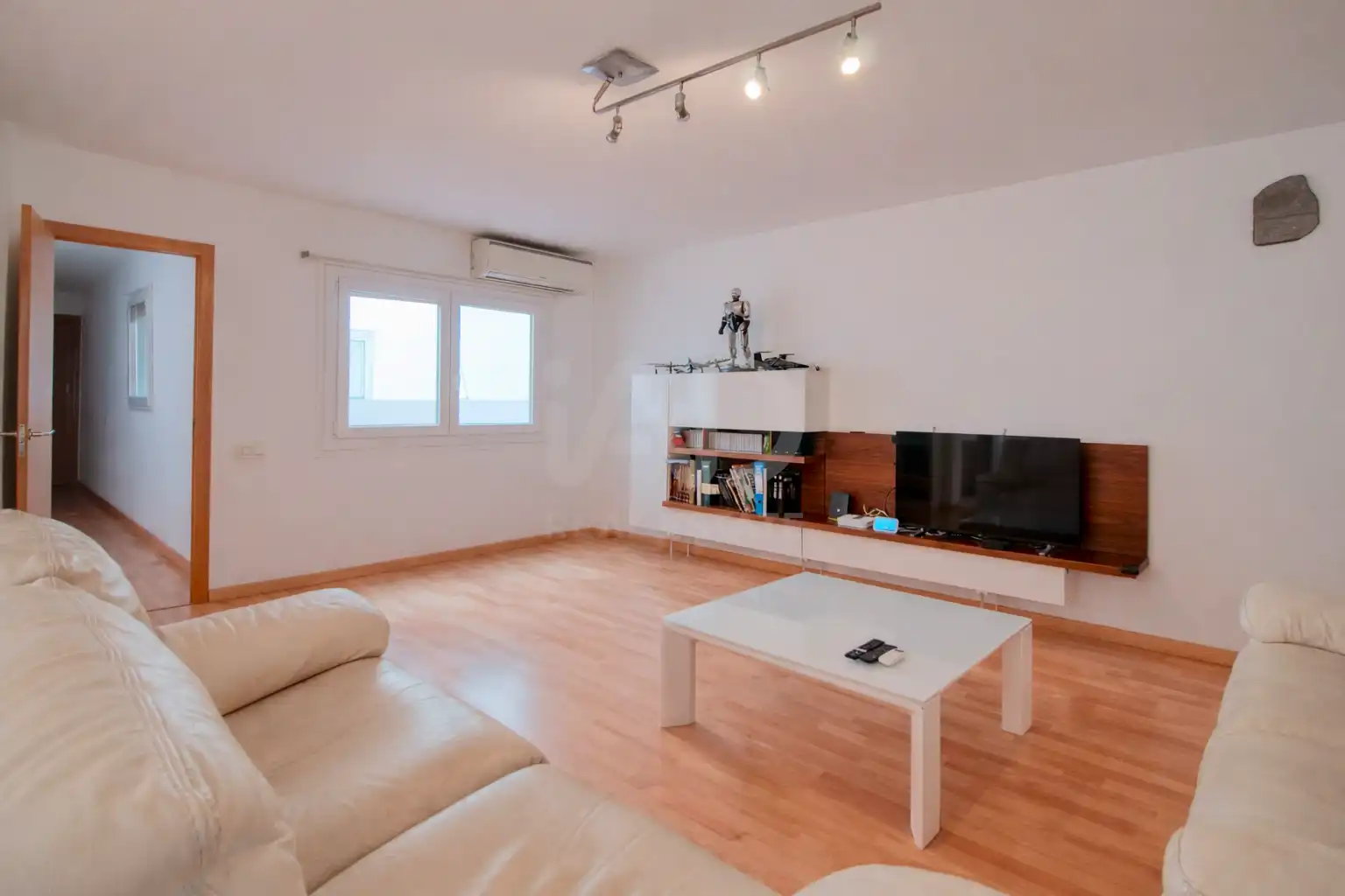 Sala d'estar de Pis en venda en Alicante / Alacant amb Aire condicionat