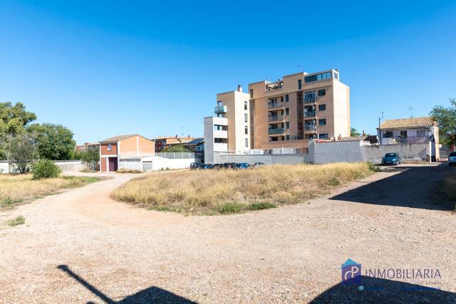 Terreno residencial en Venta en Calle Argentina, 3 en Casetas - Villarrapa