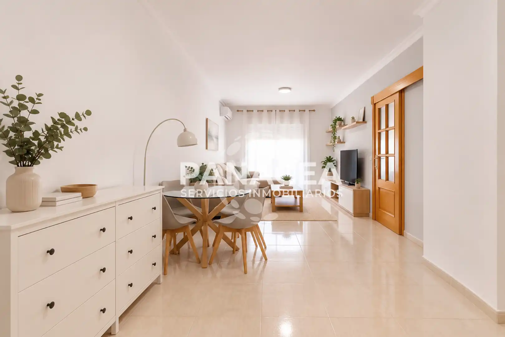 Wohnung mit Terrasse zum Verkauf in Roquetas de Mar ciudad