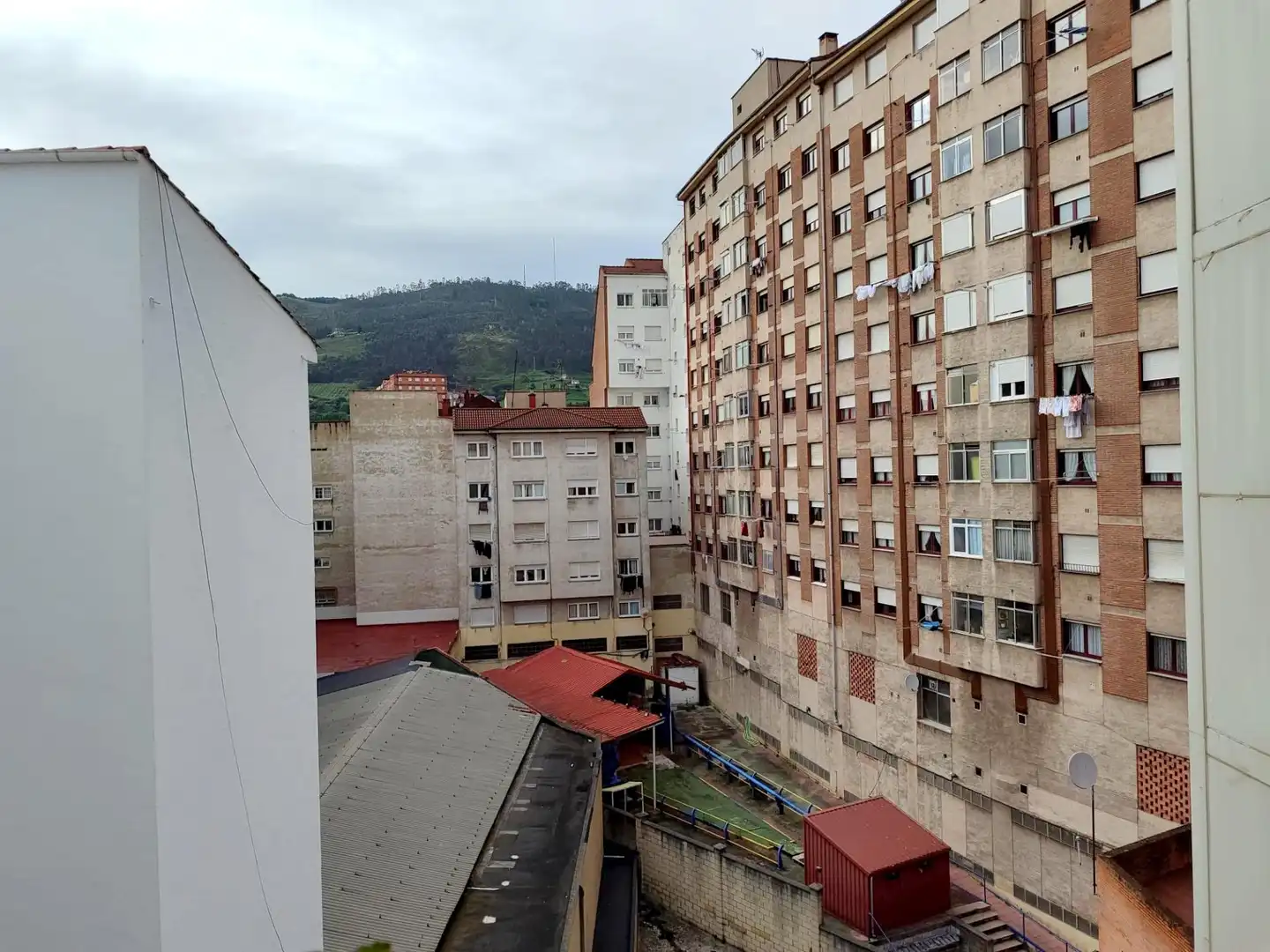 Exterior view of Flat for sale in Oviedo   with Heating and Storage room