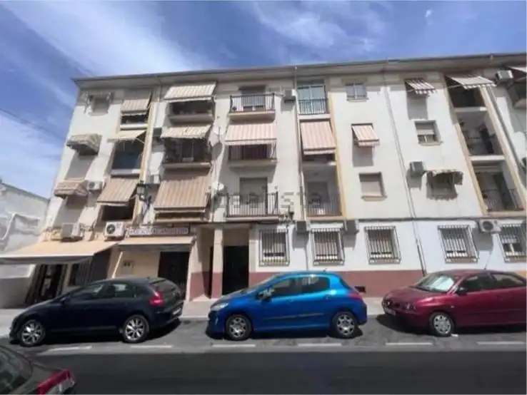 Appartamento con ascensore in vendita a Cabra