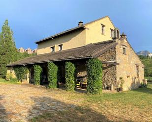 Vista exterior de Casa o xalet en venda en Jaca amb Terrassa