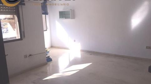 Foto 2 de Pis en venda a Avda de Madrid - Pº de la Estación, Jaén Capital