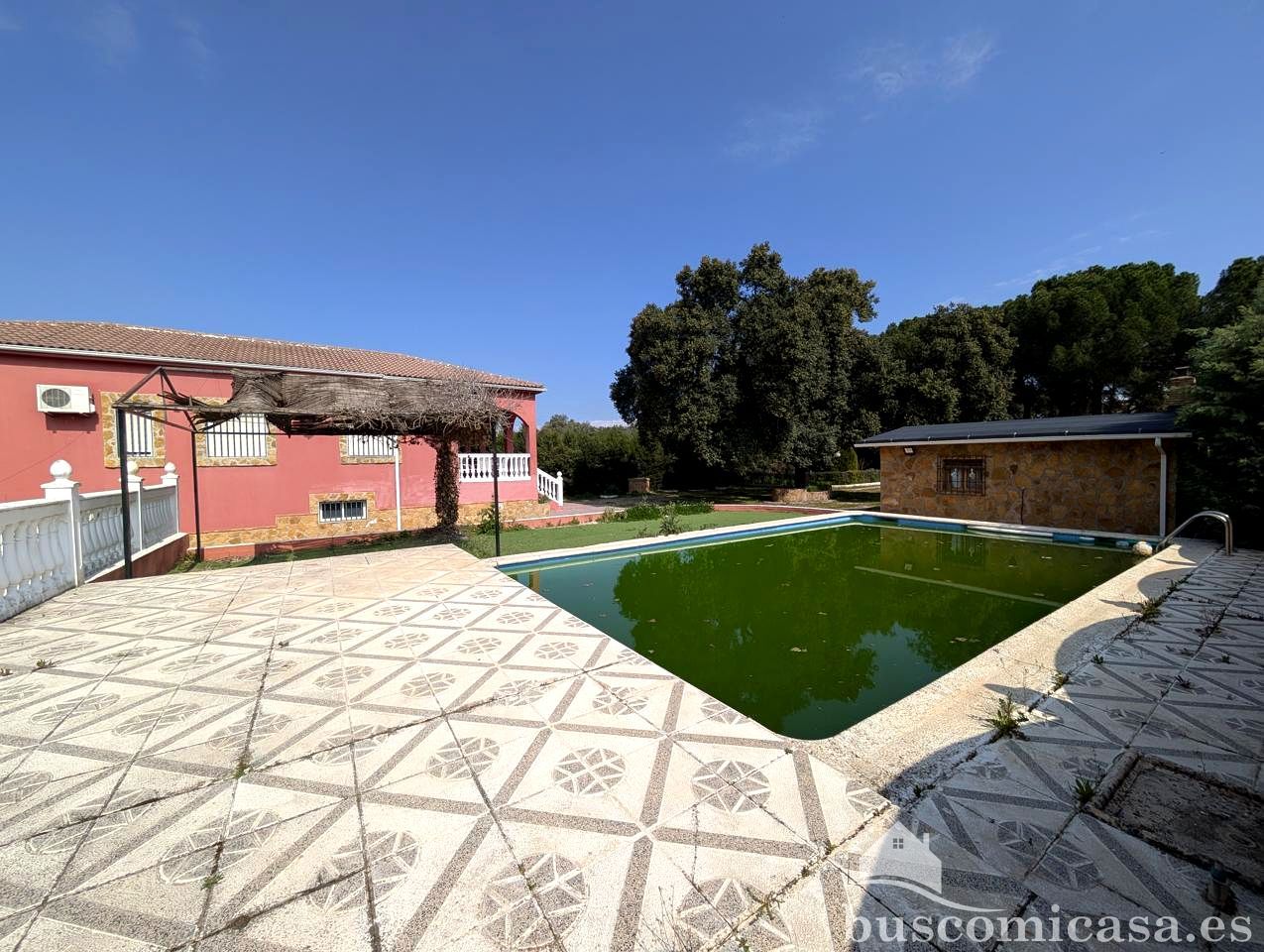 Swimming pool of Country homes for rent in Linares  with Air Conditioner, Private garden and Swimming Pool