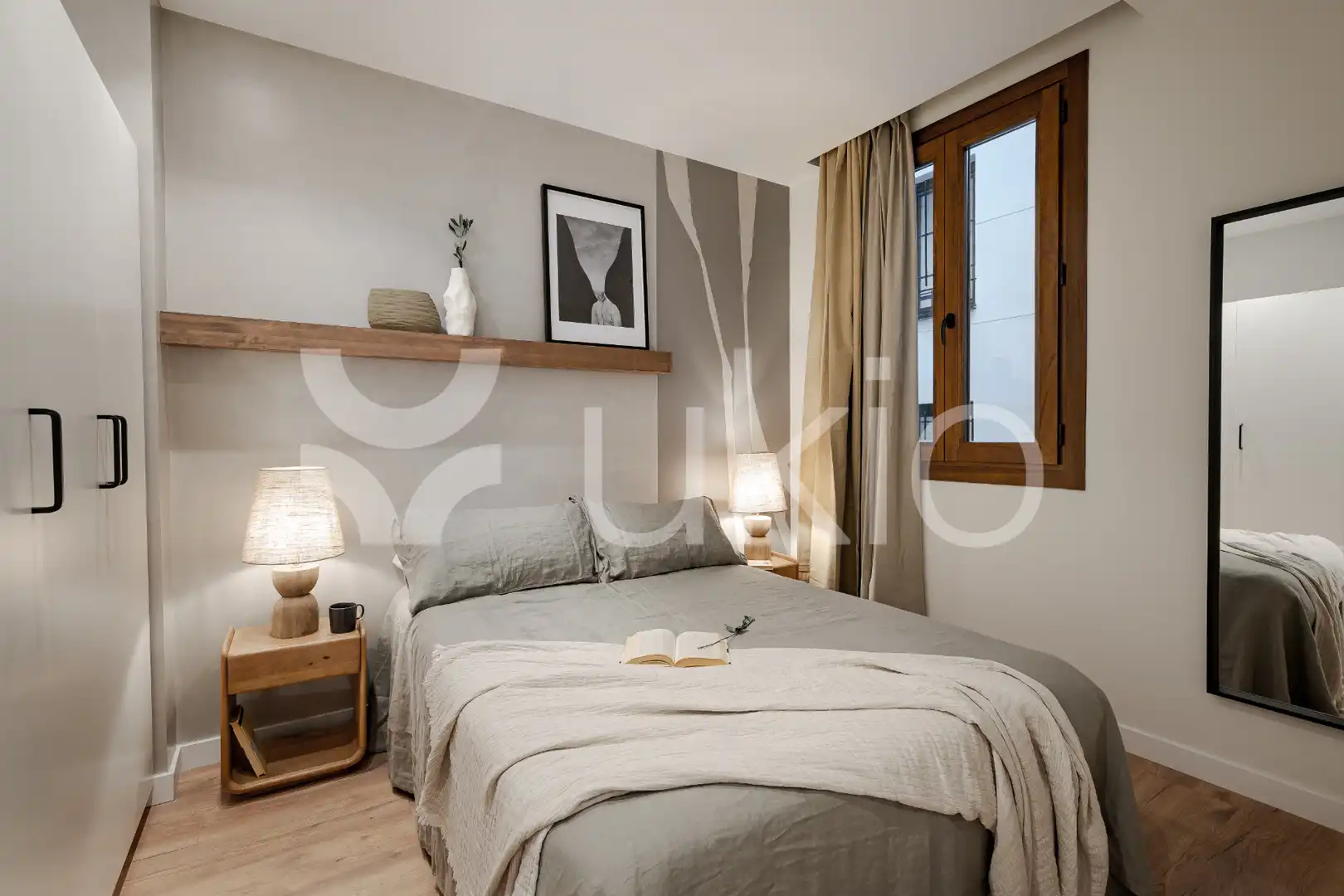 Schlafzimmer von Wohnungen zur Miete in Madrid mit Klimaanlage, Heizung und Terrasse