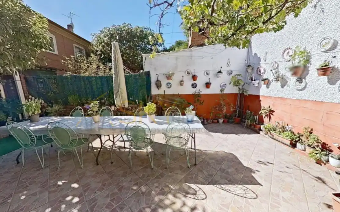 Garden of Detached homes for sale in Azuqueca de Henares  with Heating, Terrace and Furnished