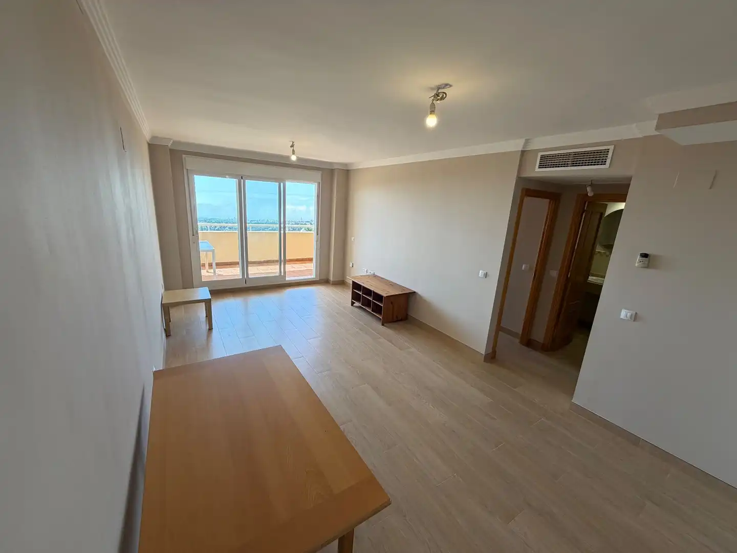 Dormitori de Apartament de lloguer en Mijas amb Aire condicionat, Calefacció i Terrassa