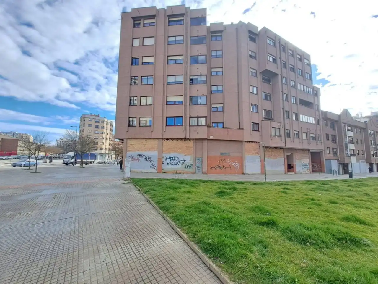 Local comercial en venta en Calle Los Titos