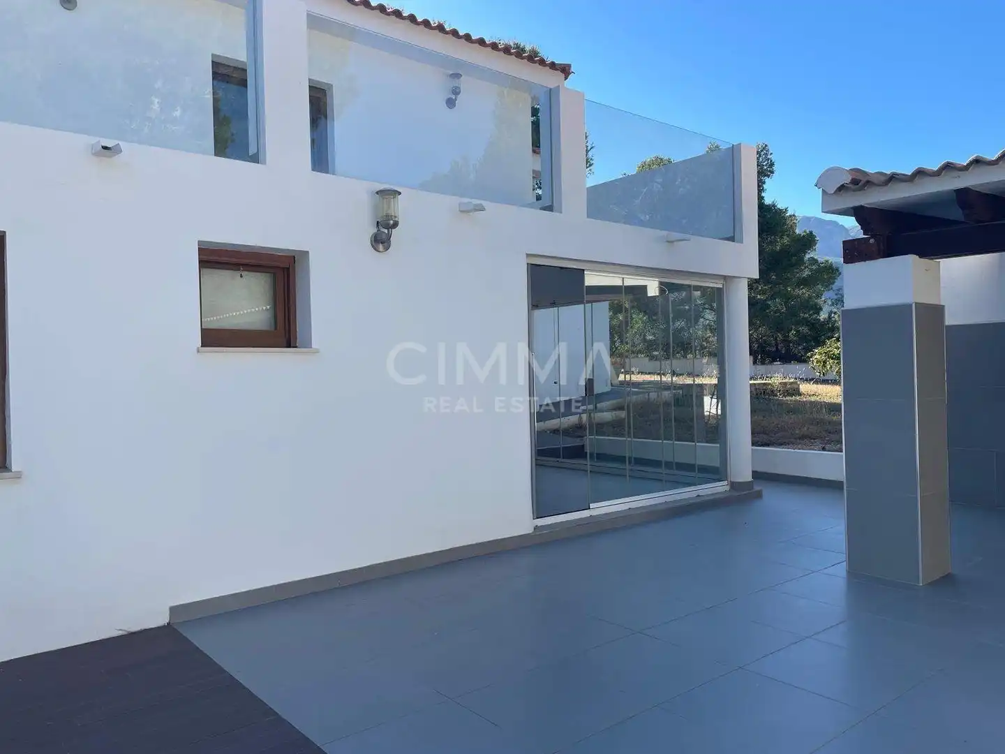 Vista exterior de Casa o chalet en venta en La Nucia con Aire acondicionado, Calefacción y Jardín privado