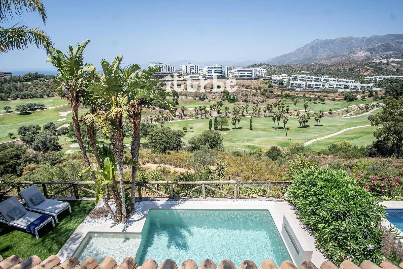Houses for rent in Eagle-Santa Clara Golf, 14, Alto de los Monteros