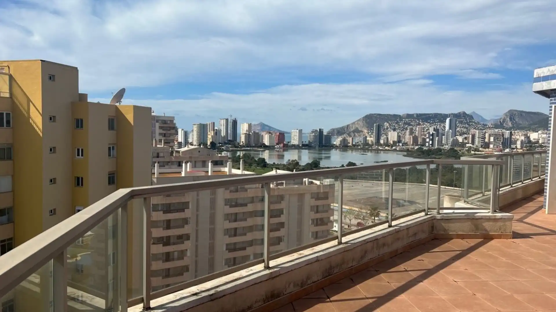 Terrace of Attic for sale in Calpe / Calp  with Air Conditioner, Terrace and Furnished