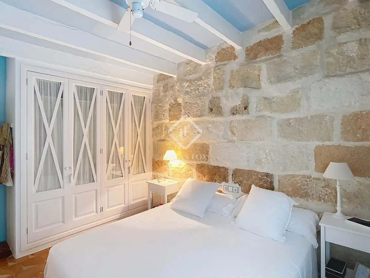 Schlafzimmer von Haus oder Chalet zum Verkauf in Ciutadella de Menorca mit Klimaanlage, Heizung und Privatgarten