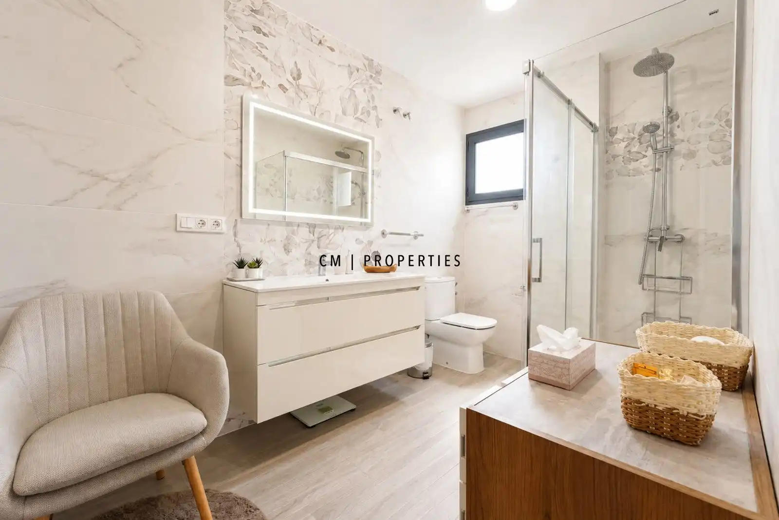 Baño de Casa o chalet en venta en La Pobla de Vallbona con Aire acondicionado, Calefacción y Terraza