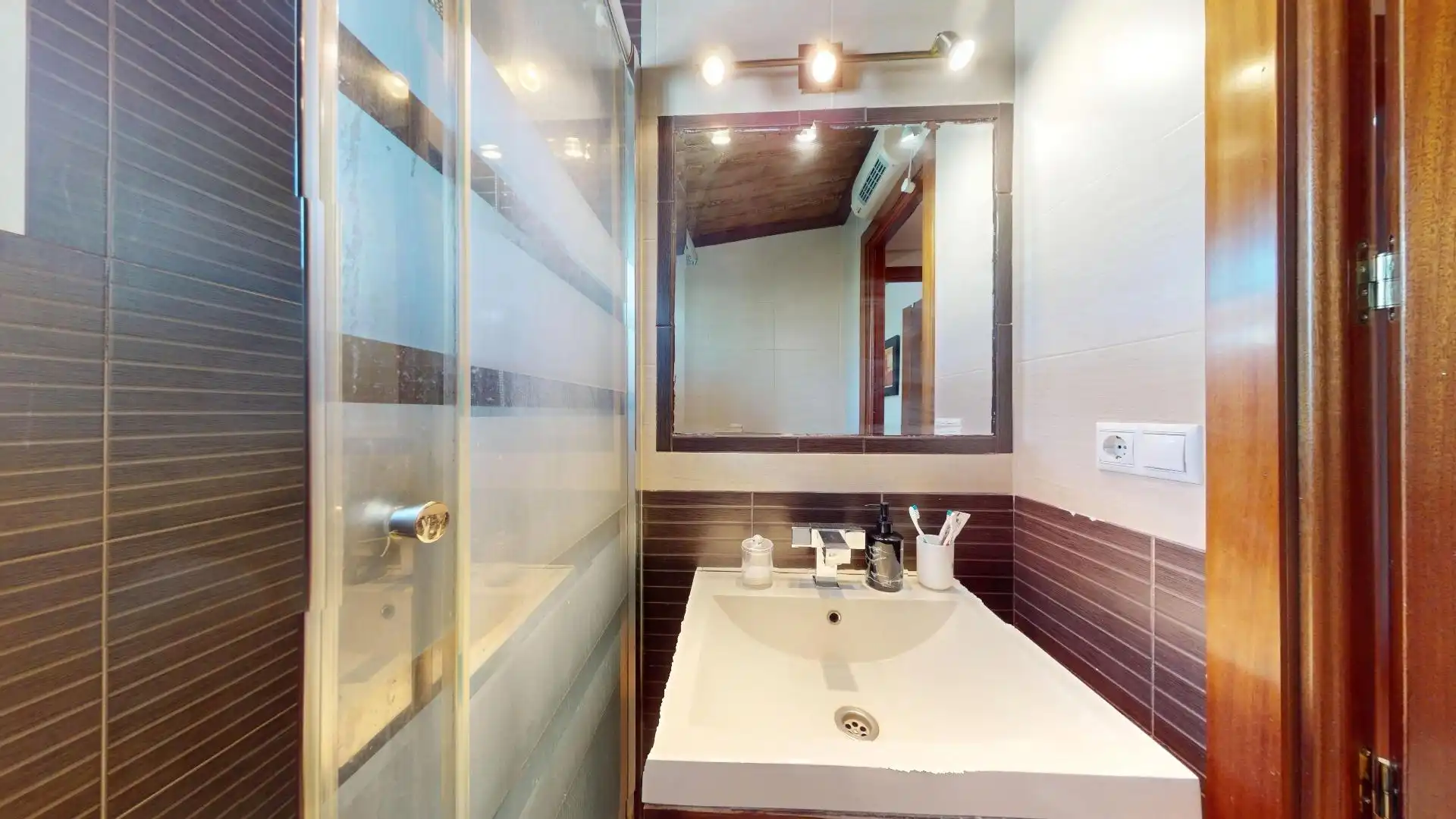 Baño de Piso en venta en Córdoba con Aire acondicionado, Calefacción y Amueblado