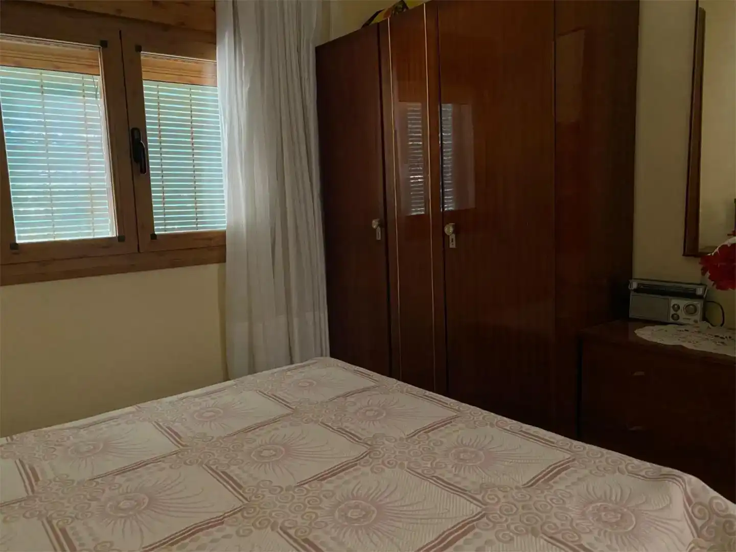 Dormitori de Casa o xalet en venda en Valencia de Alcántara amb Aire condicionat i Balcó
