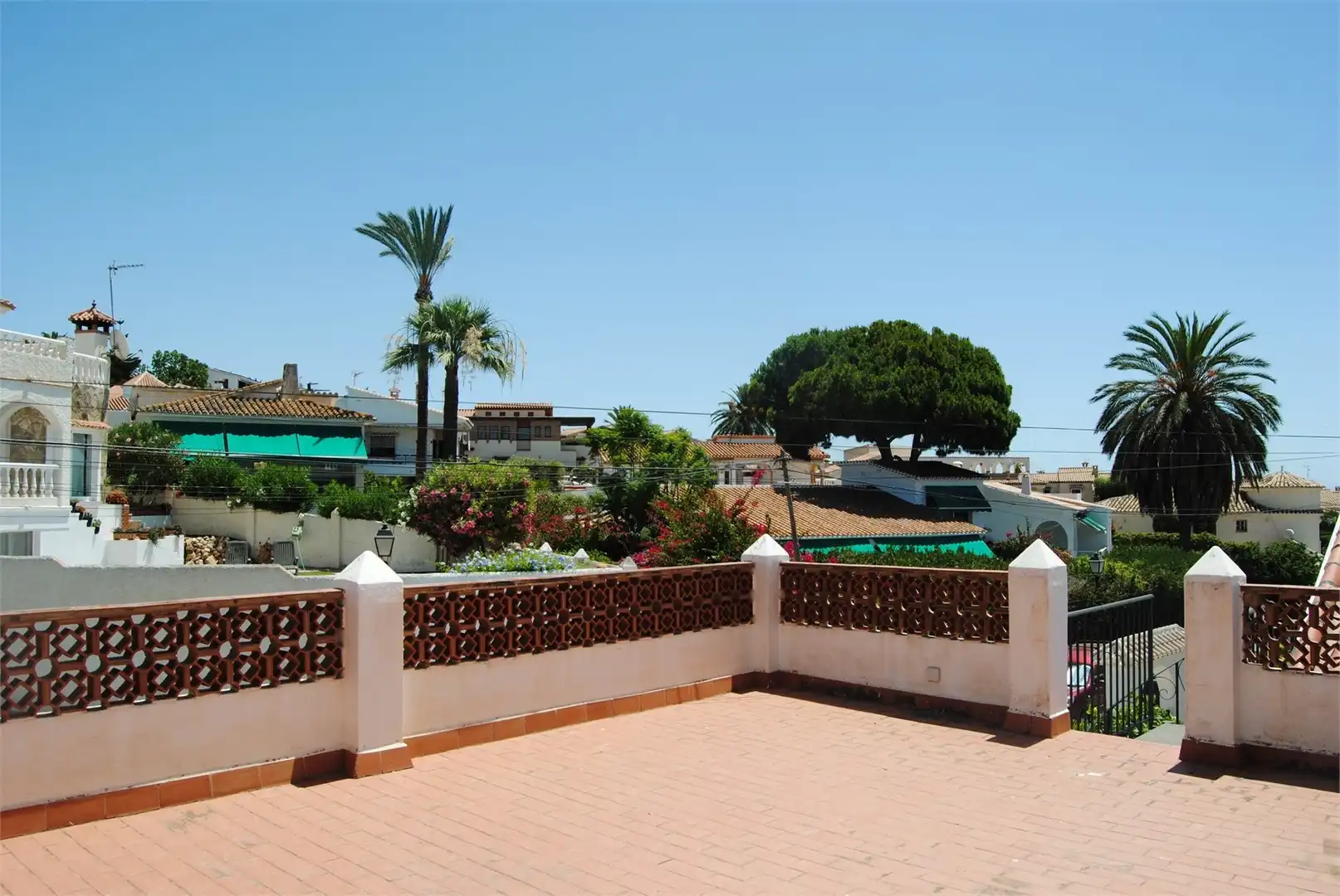 Terraza de Casa o chalet en venta en Vélez-Málaga con Aire acondicionado, Jardín privado y Terraza