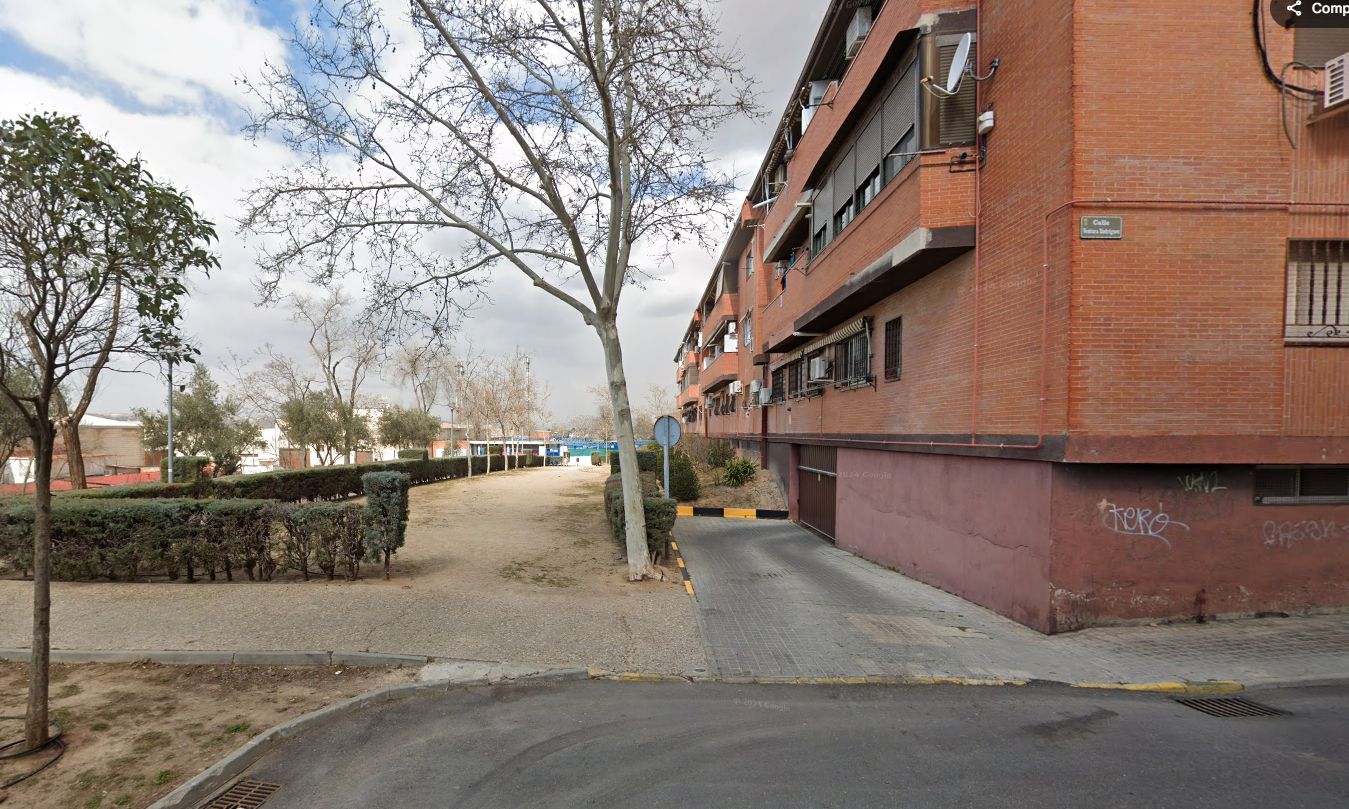 Exterior view of Flat for sale in Velilla de San Antonio