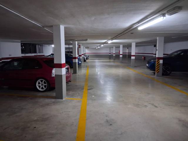 Garaje en Venta en Estación - Universidad