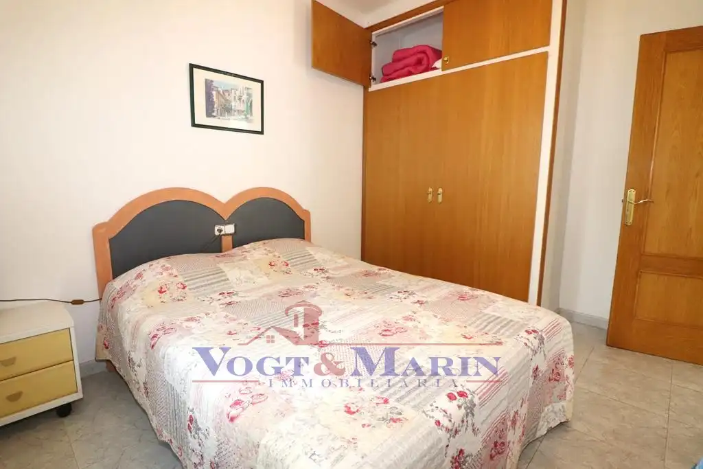Casa con terraza en venta en Carrer Montgrí, imagen 47