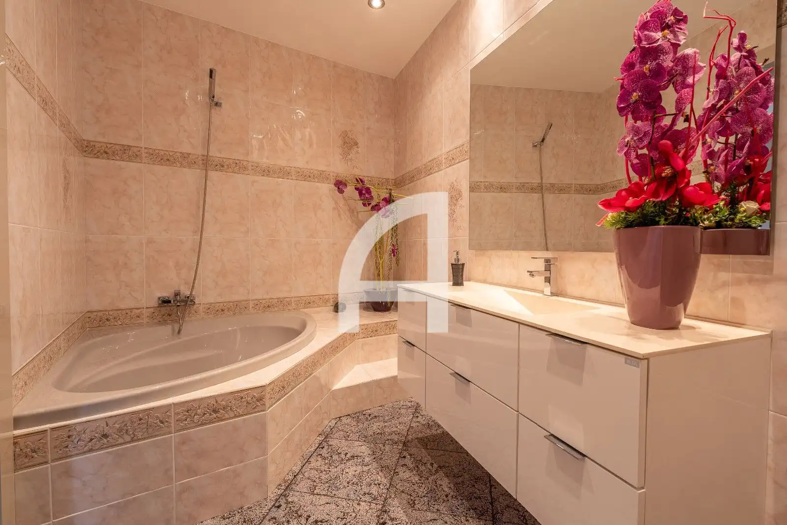 Baño de Casa o chalet en venta en Molins de Rei con Aire acondicionado, Calefacción y Terraza