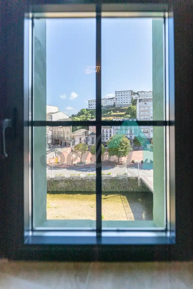 Vista exterior de Pis en venda en Valdés - Luarca amb Calefacció, Traster i Balcó