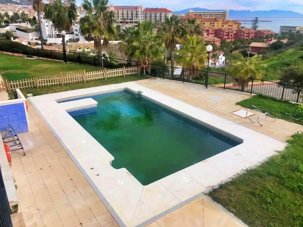 Piscina de Piso en venta en Benalmádena con Trastero y Piscina