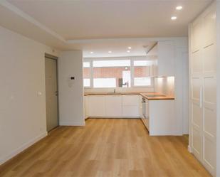 Kitchen of Flat for sale in  Pamplona / Iruña