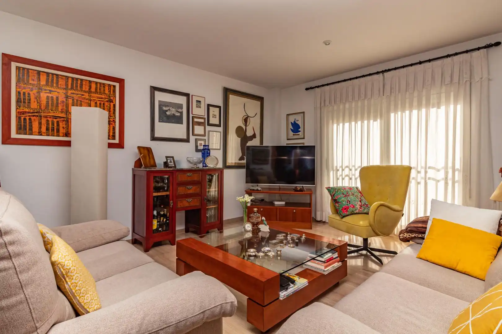 Living room of Flat for sale in Castellón de la Plana / Castelló de la Plana  with Heating and Furnished