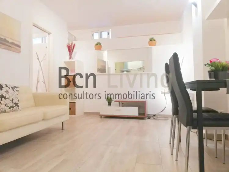 Living room of Flat for rent in Barcelona  with Furnished, Oven and Washing machine