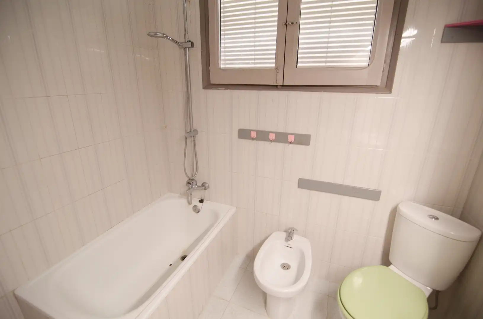 Bany de Casa o xalet de lloguer en Navarcles amb Calefacció i Balcó