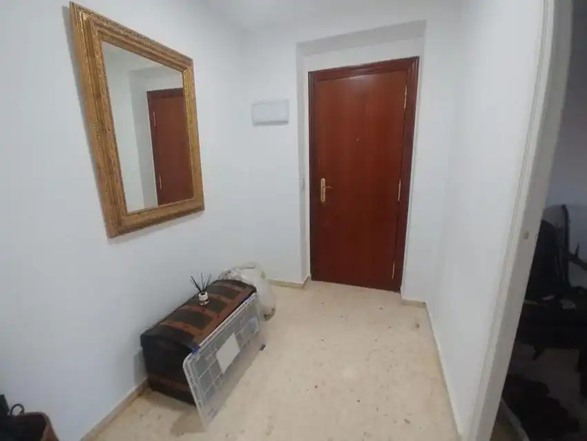 Flat for sale in Valencia  with Air Conditioner